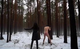 Slave whipped outdoors as punishment for disobedience